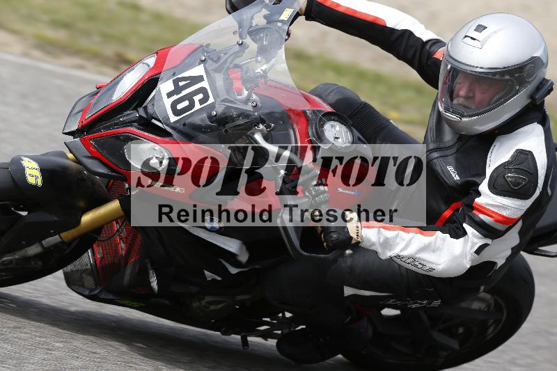 /10 20.04.2026  Pluess Moto Sport ADR/Einsteiger/46